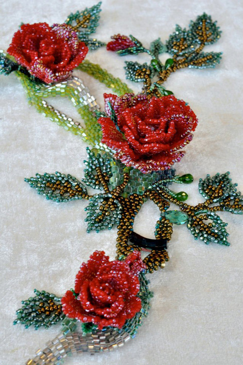 Beaded jewelry by Masako Saito