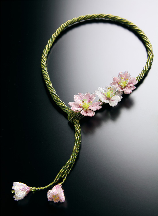 Beaded jewelry by Masako Saito