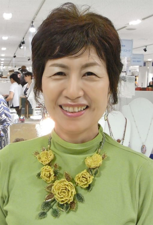 Bead artist Masako Saito