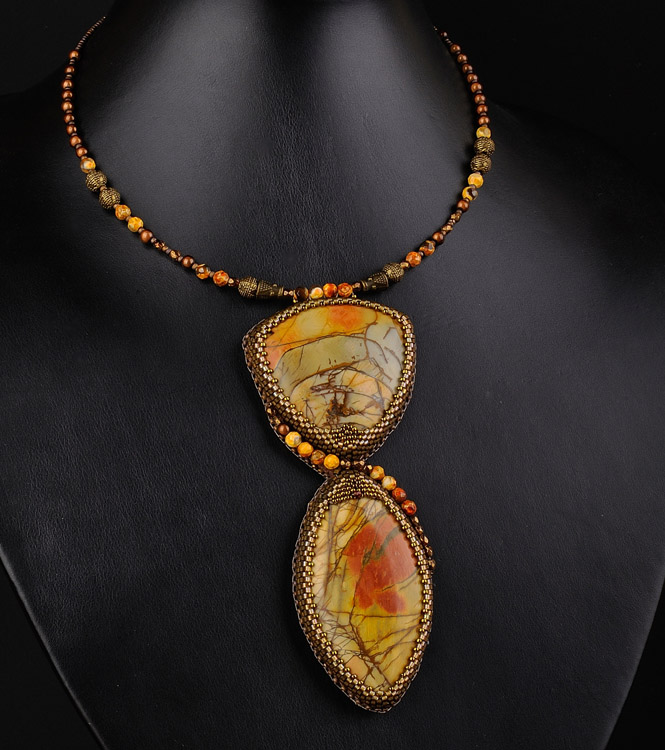 Bead jewelry by Inga Sampoeva