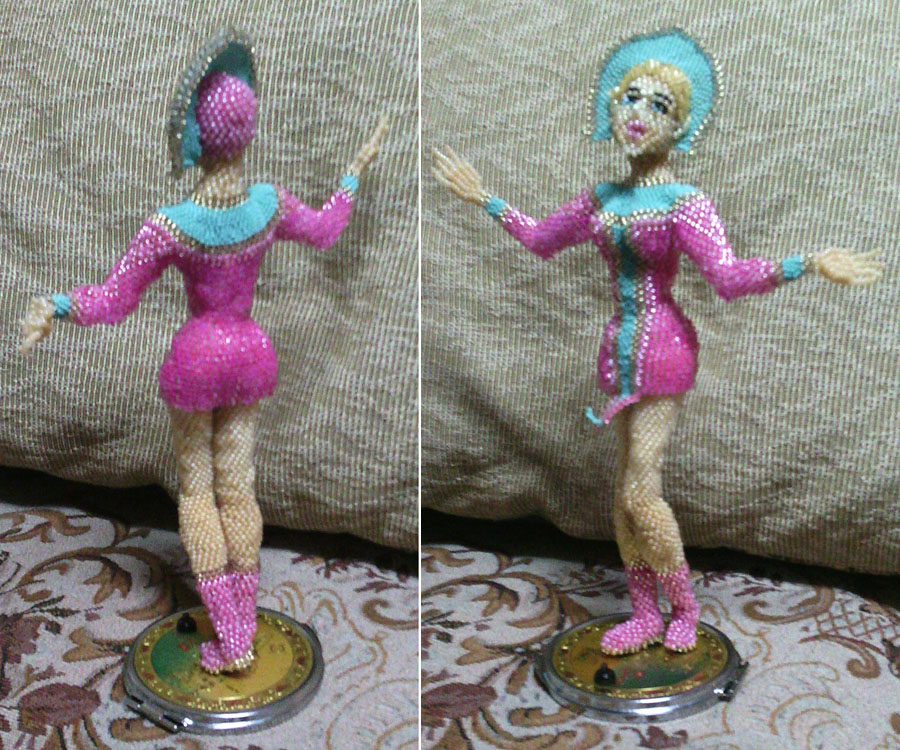 Tatiana Mankova. Sculpturing with beads