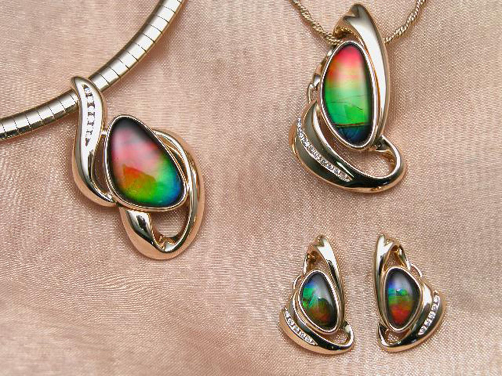 Fine ammolite jewelry by Korite International