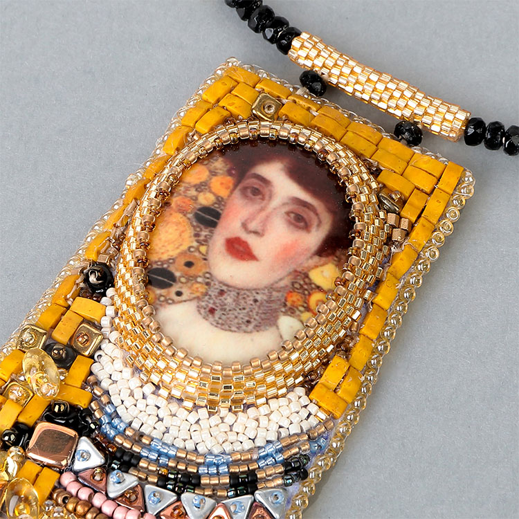 Beadworks by Maia Otkidach