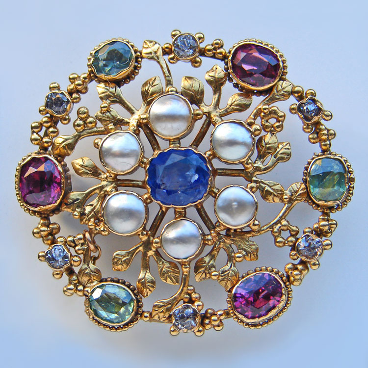 Arts & Crafts brooch by Artificers' Guild