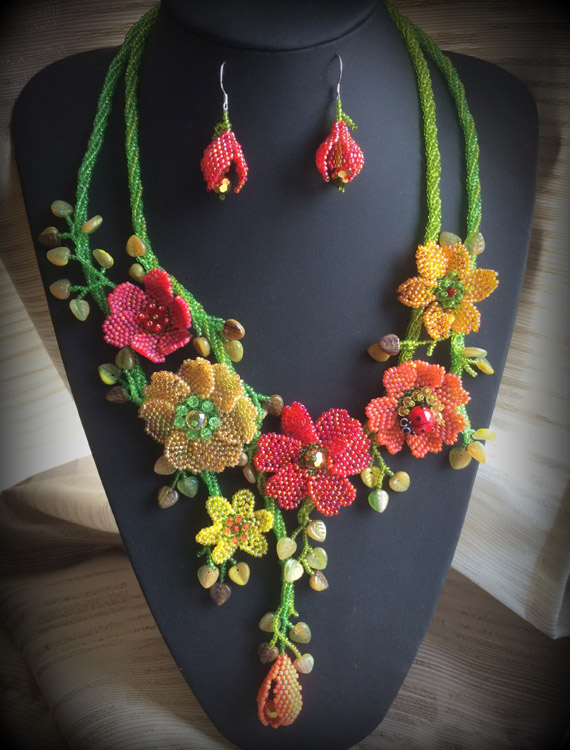 Beadworks by Anna Master