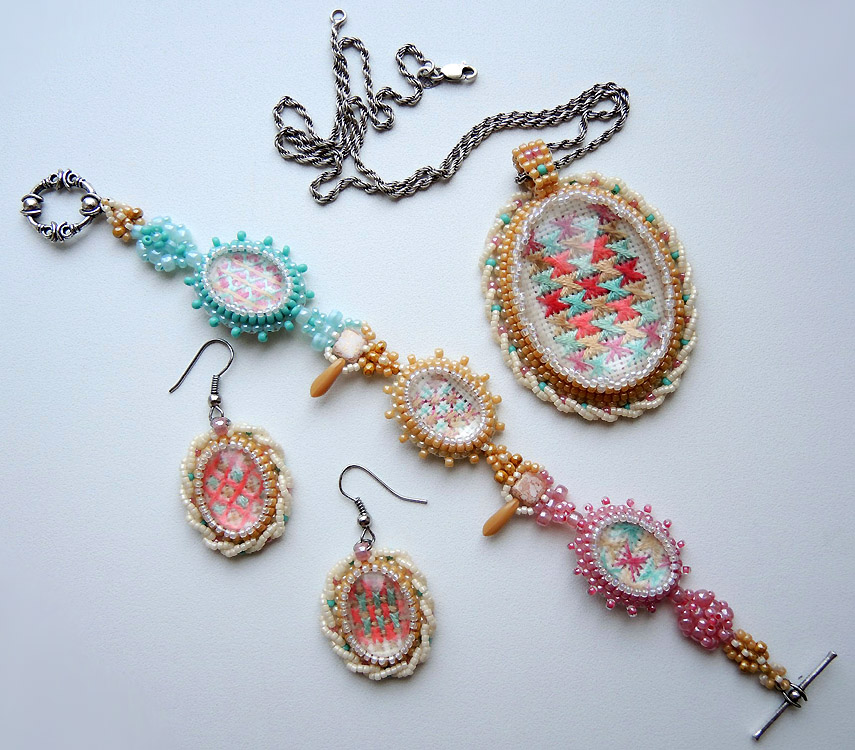 Beadwork by Ksenia Ivanova