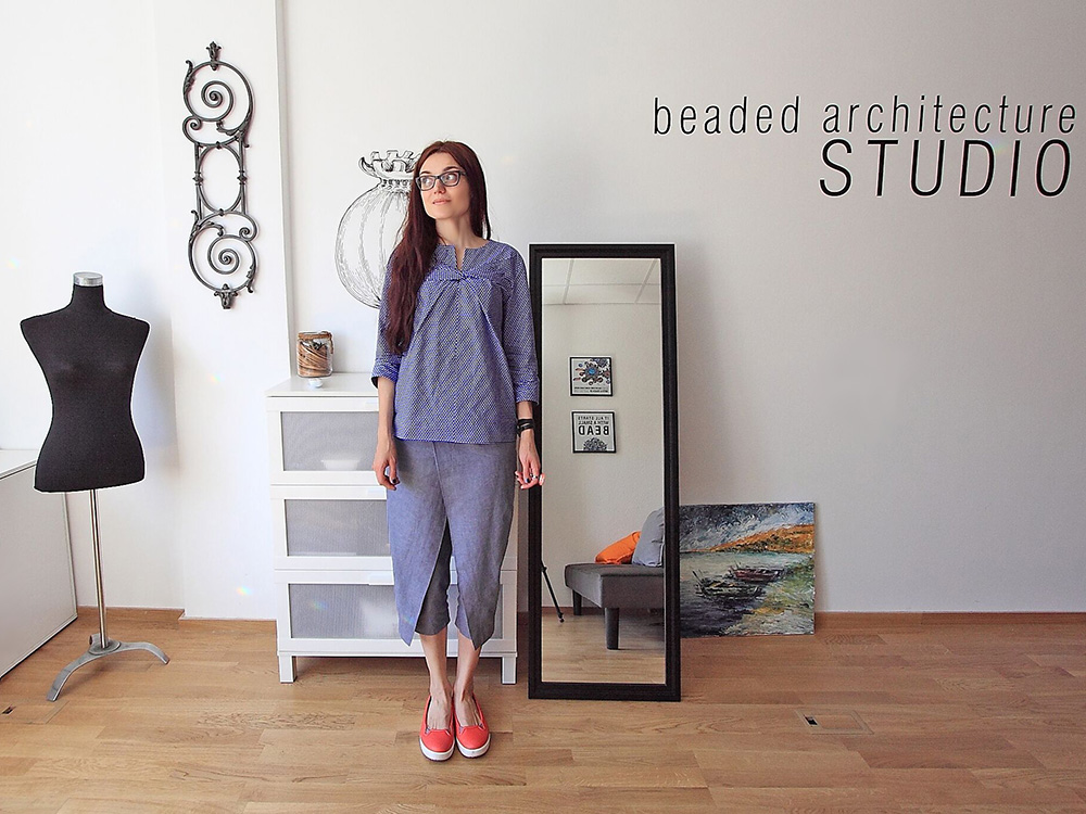 Bead artist Apollinariya Koprivnik