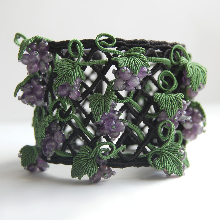 Mini-macrame by Elena Miklush