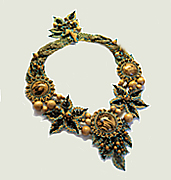 Perlen Poesie Magazine: Under The Linden Trees Necklace