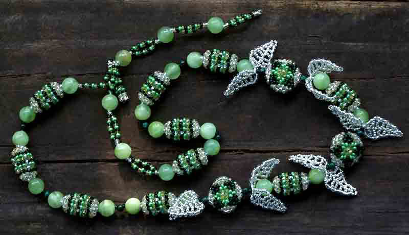 Beaded beads jewelry by Svetlana Rogatykh