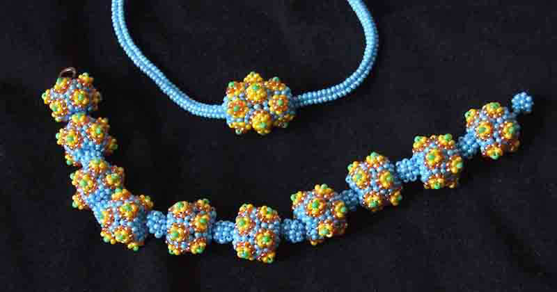 Beaded beads jewelry by Svetlana Rogatykh