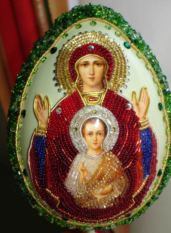 Beaded Easter eggs by Natalia Shnitser
