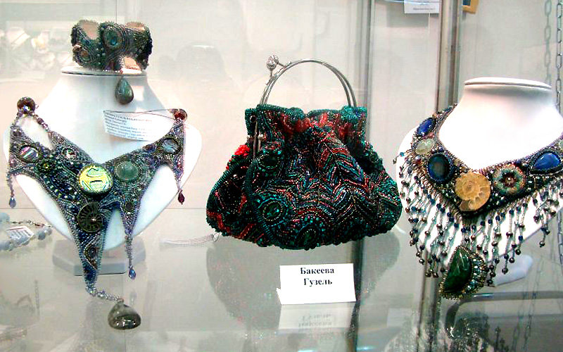 Bead embroidery by Guzel Bakeeva
