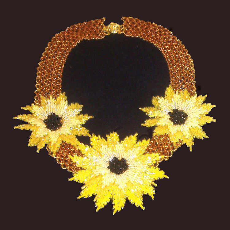 Beaded necklace by Galina Pchelkina