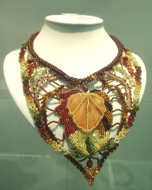 Beaded necklace by Natalia Bessonova