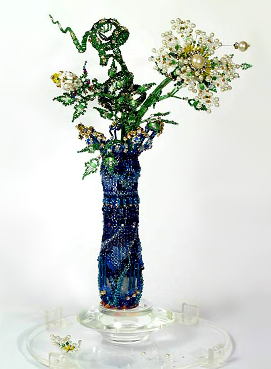 Beaded flowers by Natalia Bulba