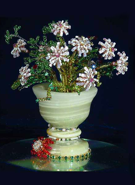 Beaded flowers by Natalia Bulba