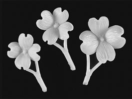 Jewelry sculpturing by Dawn Vertrees